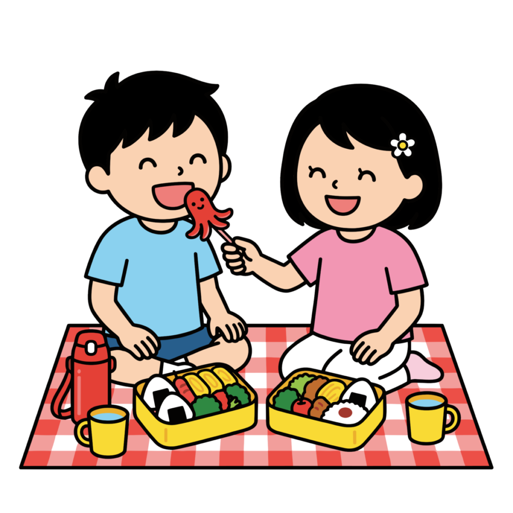 ピクニックでお弁当を食べる笑顔のかわいい子どもたちのイラスト。簡単タッチで春の行楽に使いやすいフリー素材。